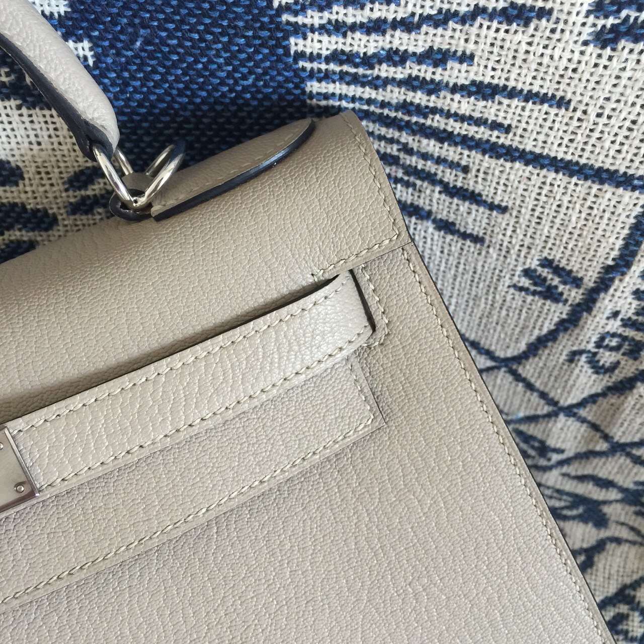 Cheap Hermes Gris Tourterelle Chevre Leather Sellier Kelly Bag Women&#8217;s Tote Bag