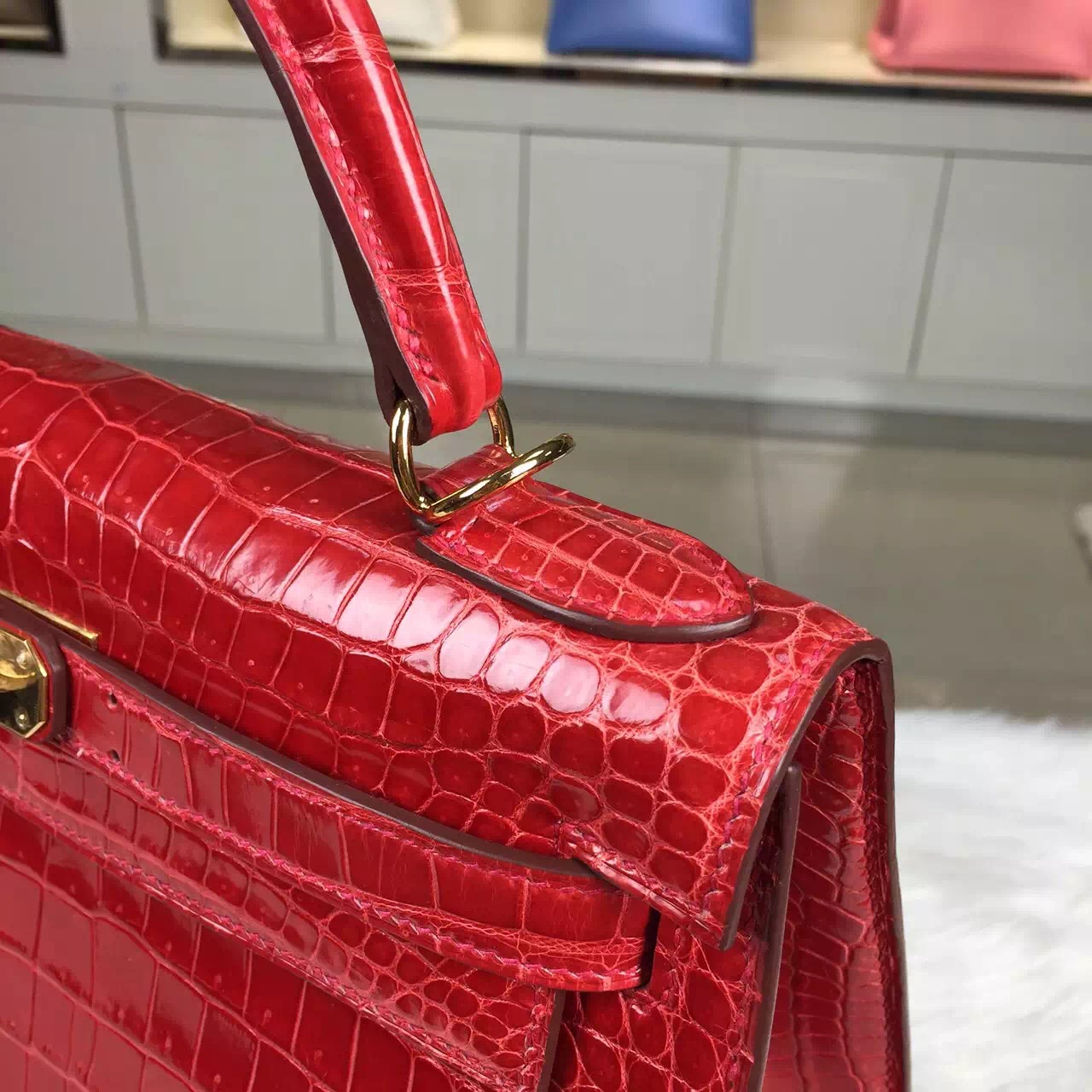 Luxury Hermes CK95 Ferrari Red Crocodile Leather Kelly Bag 28CM Gold Hardware