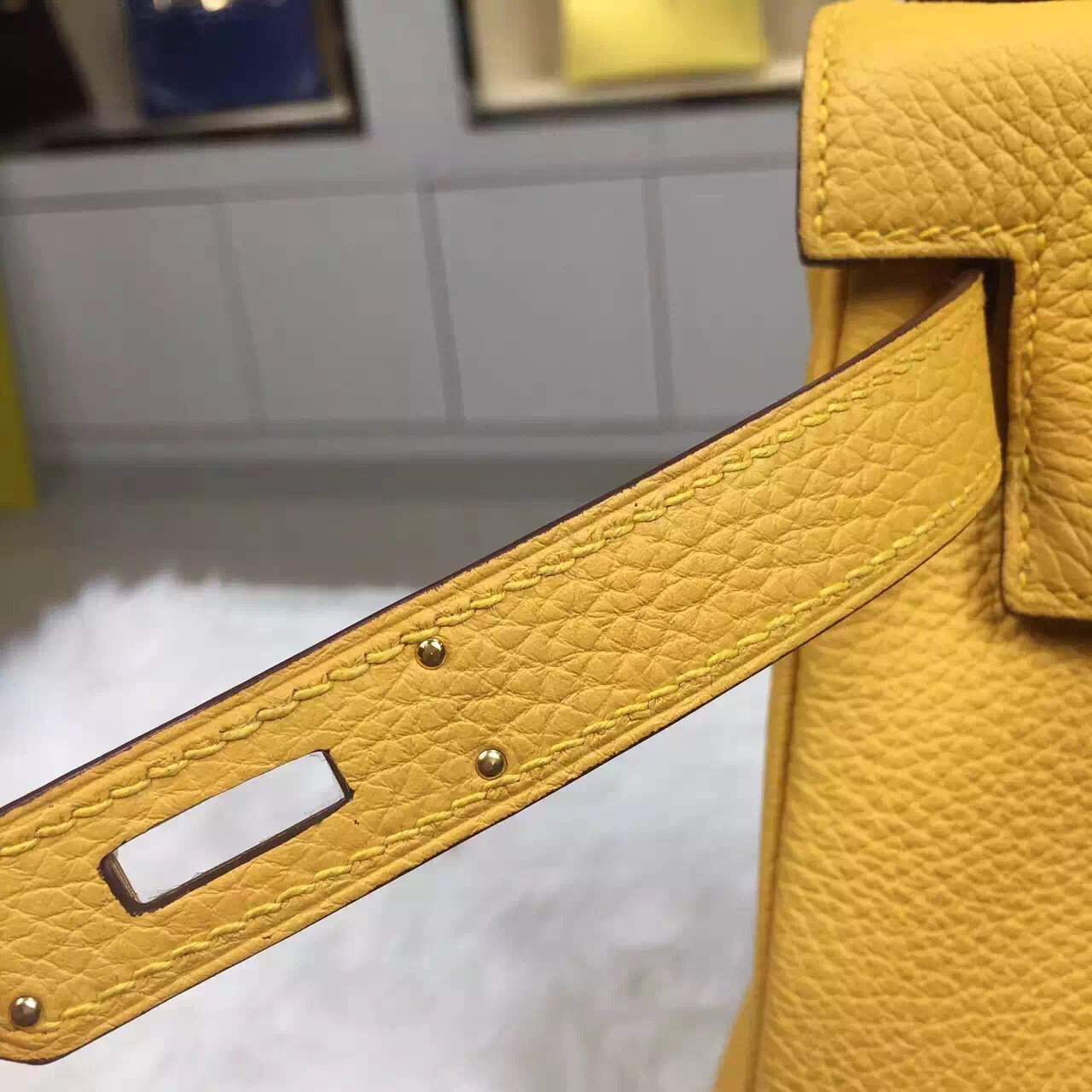 Elegant Hermes Kelly Bag 28CM Mustard Yellow Togo Leather Gold Hardware