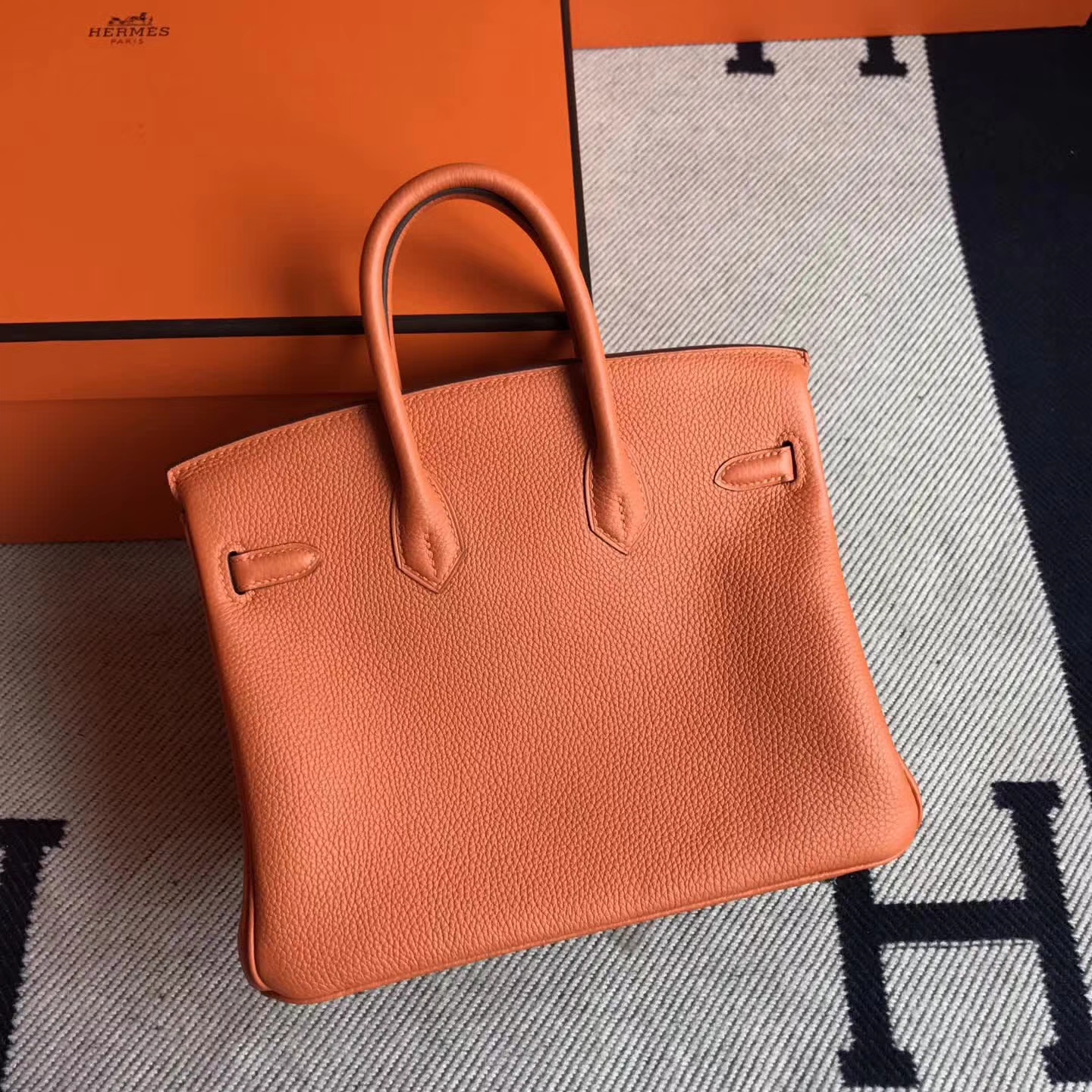 Pretty Hermes Togo Calfskin Birkin25cm Bag in 93 Orange Silver Hardware