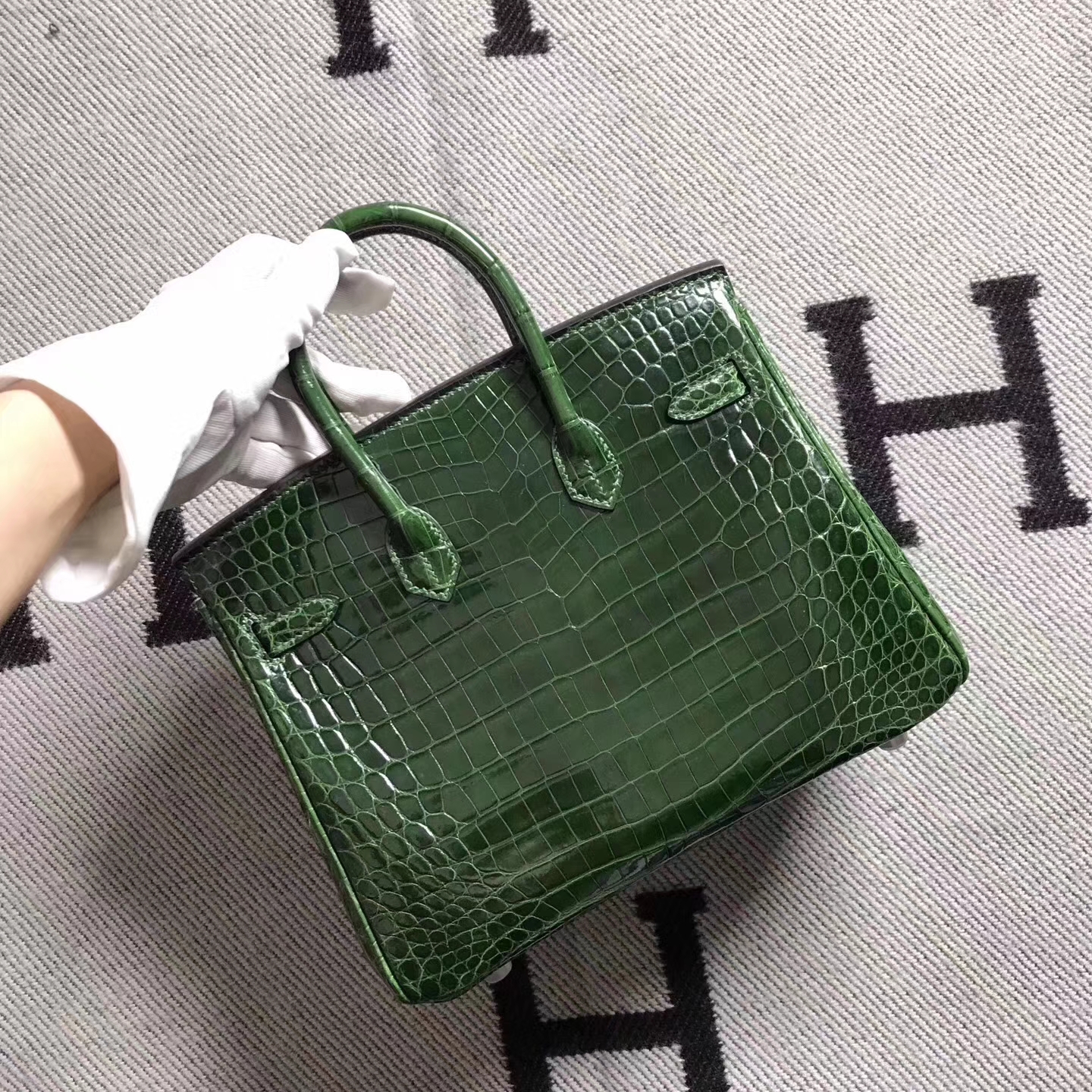 On Sale Hermes Emerald Green Crocodile Shiny Leather Birkin25cm Bag