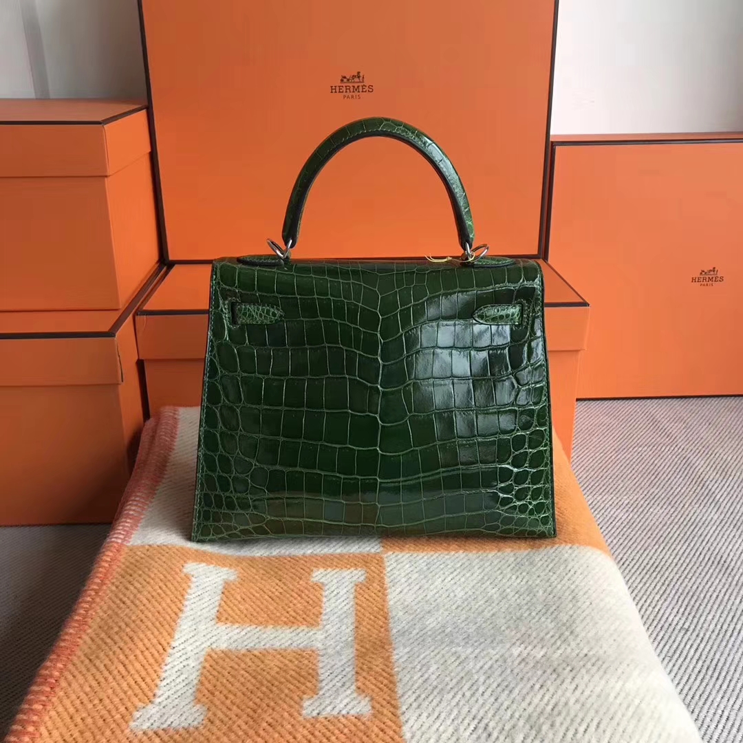 Noble Hermes Shiny Crocodile Kelly Bag25CM in CK67 Vert Fonce Silver Hardware