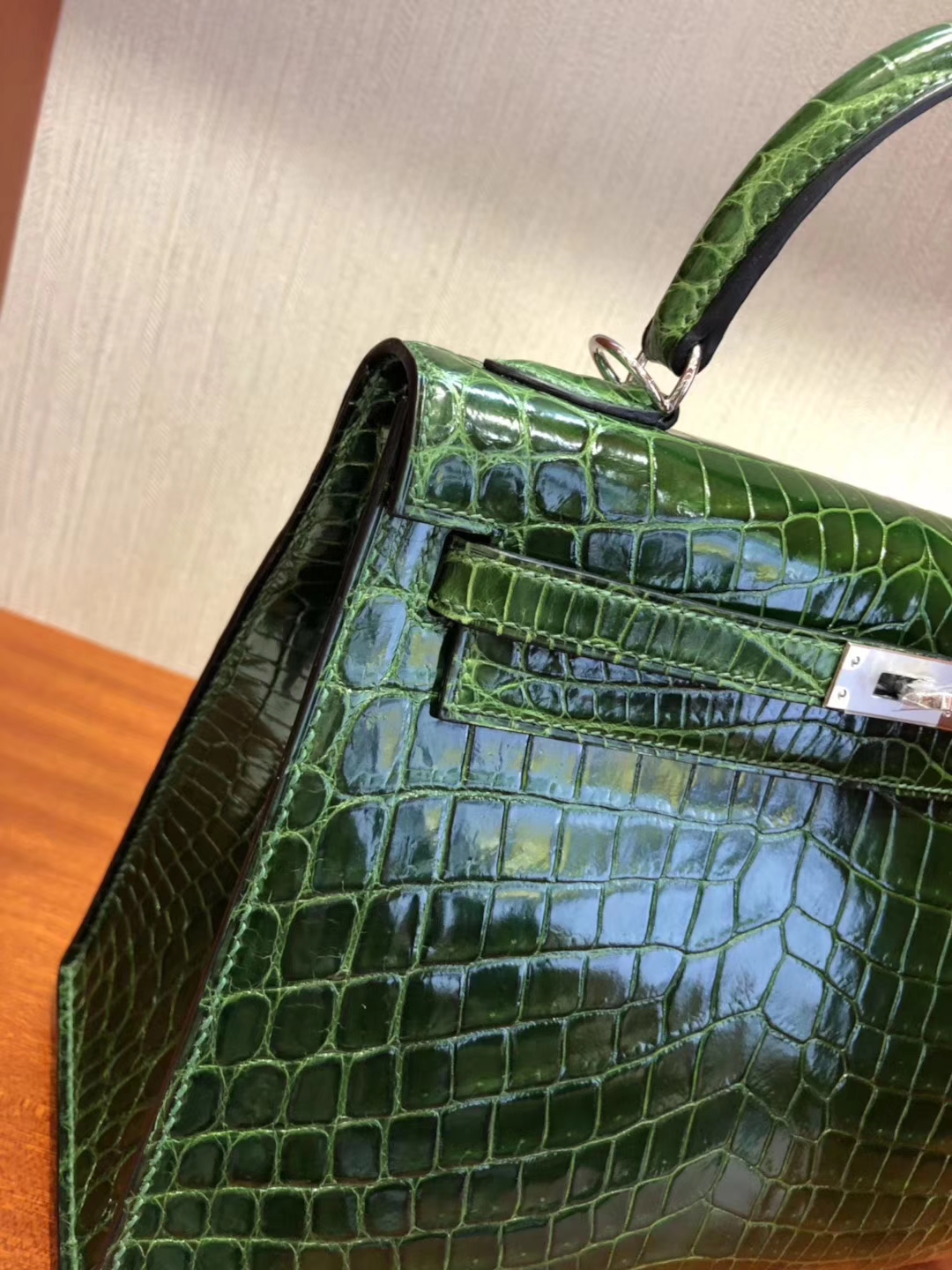 Luxury Hermes CK67 Vert Fonce Shiny Crocodile Leather Kelly Bag25CM