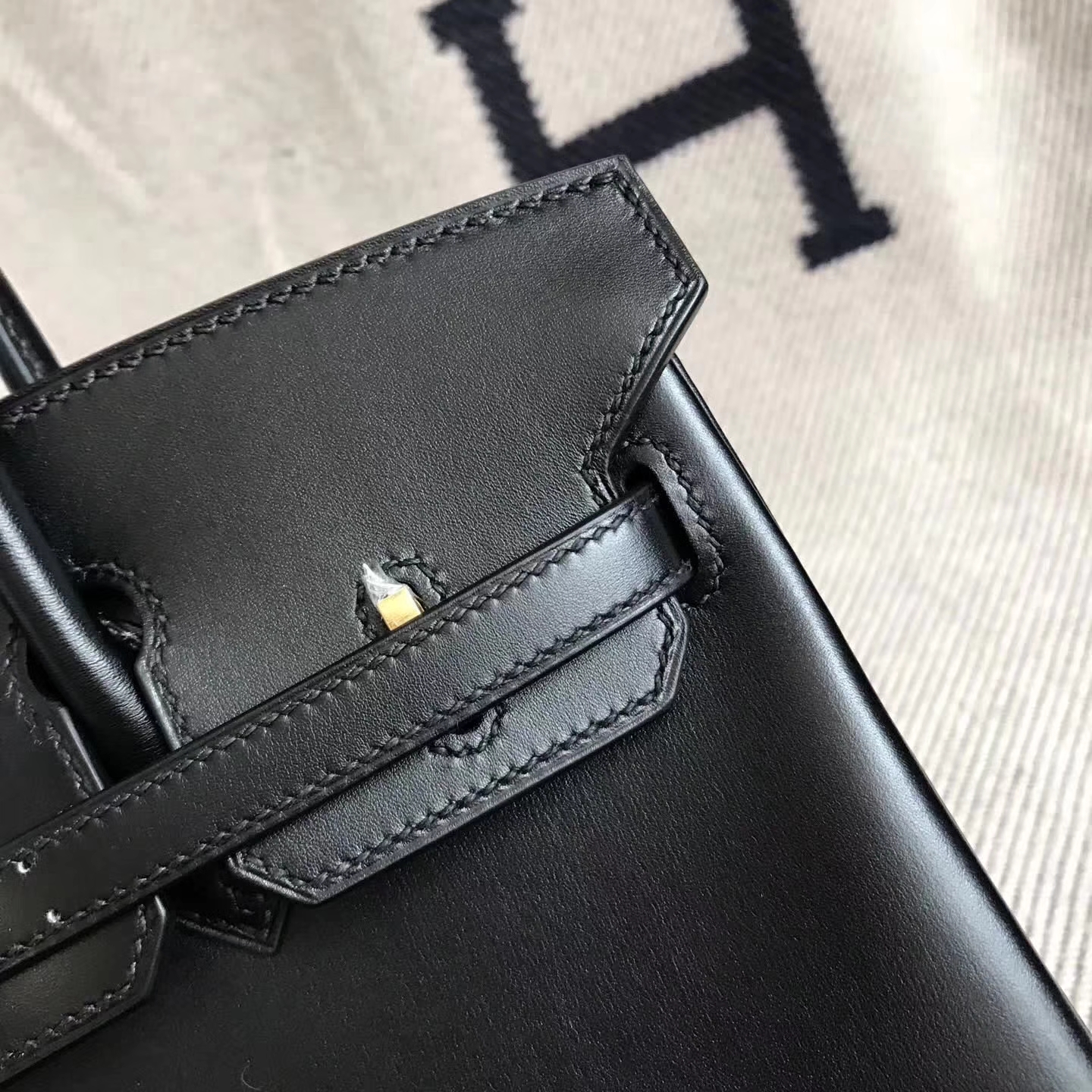 Wholesale Hermes CK89 Black Box Calfskin Birkin Bag25cm Gold Hardware