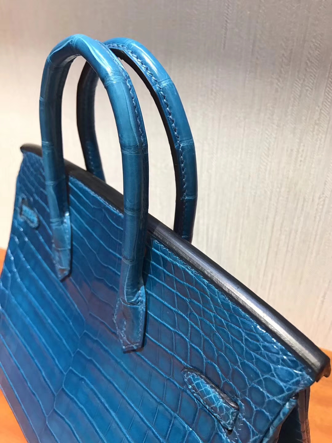 Luxury Hermes 7W Blue Izmir Crocodile Shiny Leather Birkin Bag25CM Silver Hardware