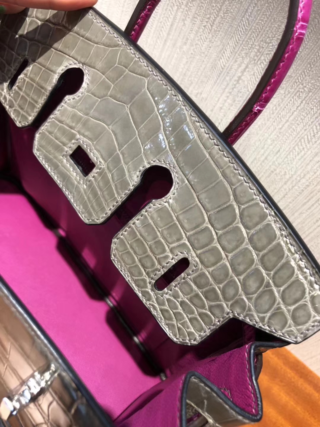 Fashion Hermes CK81 Gris Tourterelle/J5 Rose Scheherazade Crocodile Shiny Birkin25CM