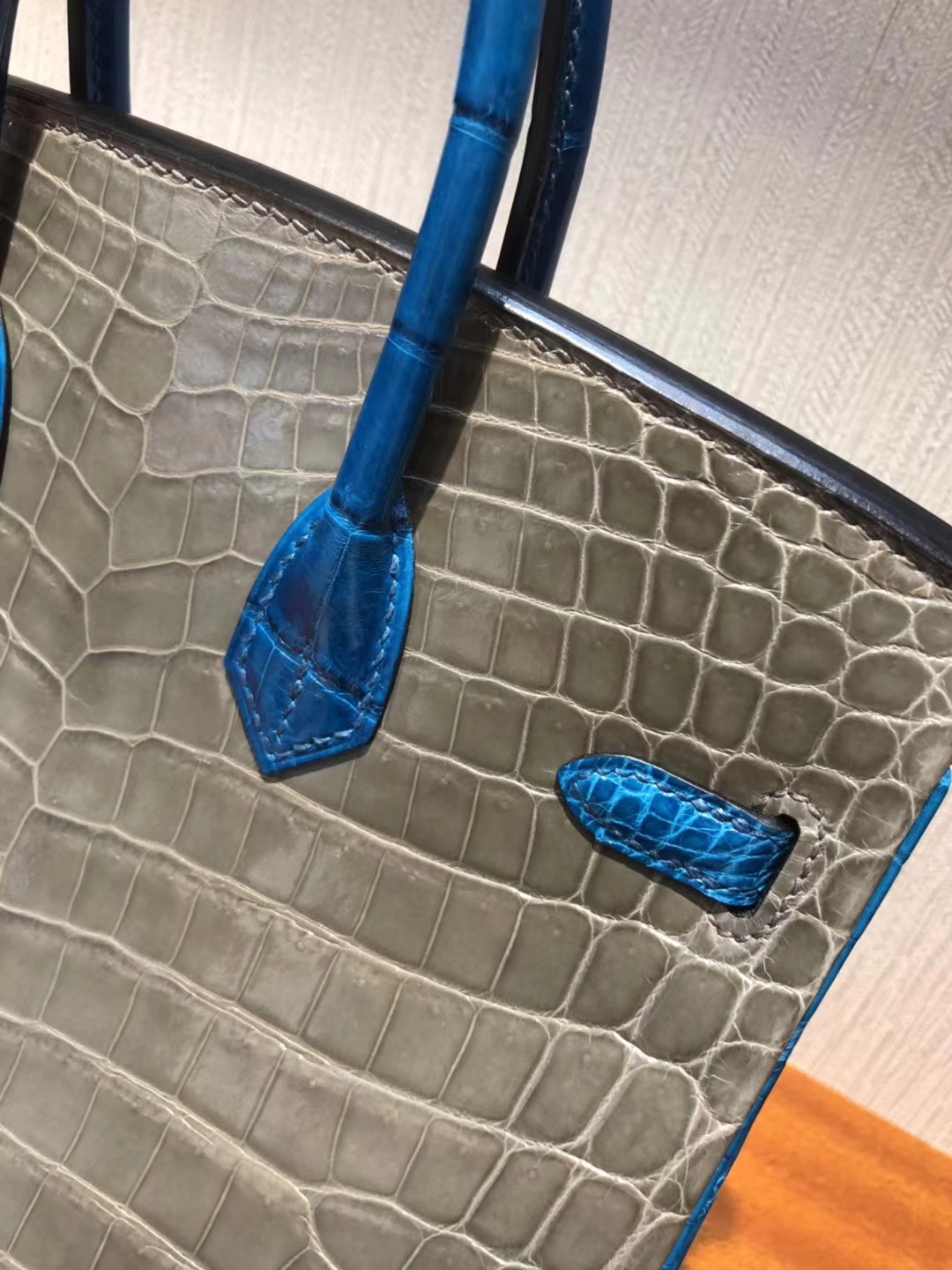 Discount Hermes CK81 Gris Tourterelle/7W Blue Izmir Shiny Crocodile Birkin Bag25CM
