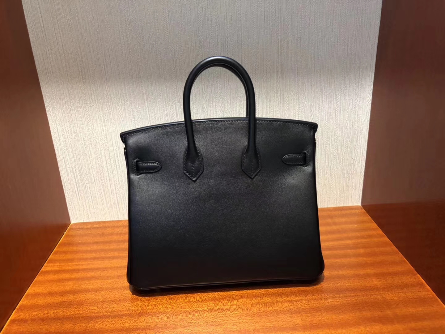 Elegant Hermes Swift Calf Leather Birkin25CM Handbag in CK89 Black Gold Hardware