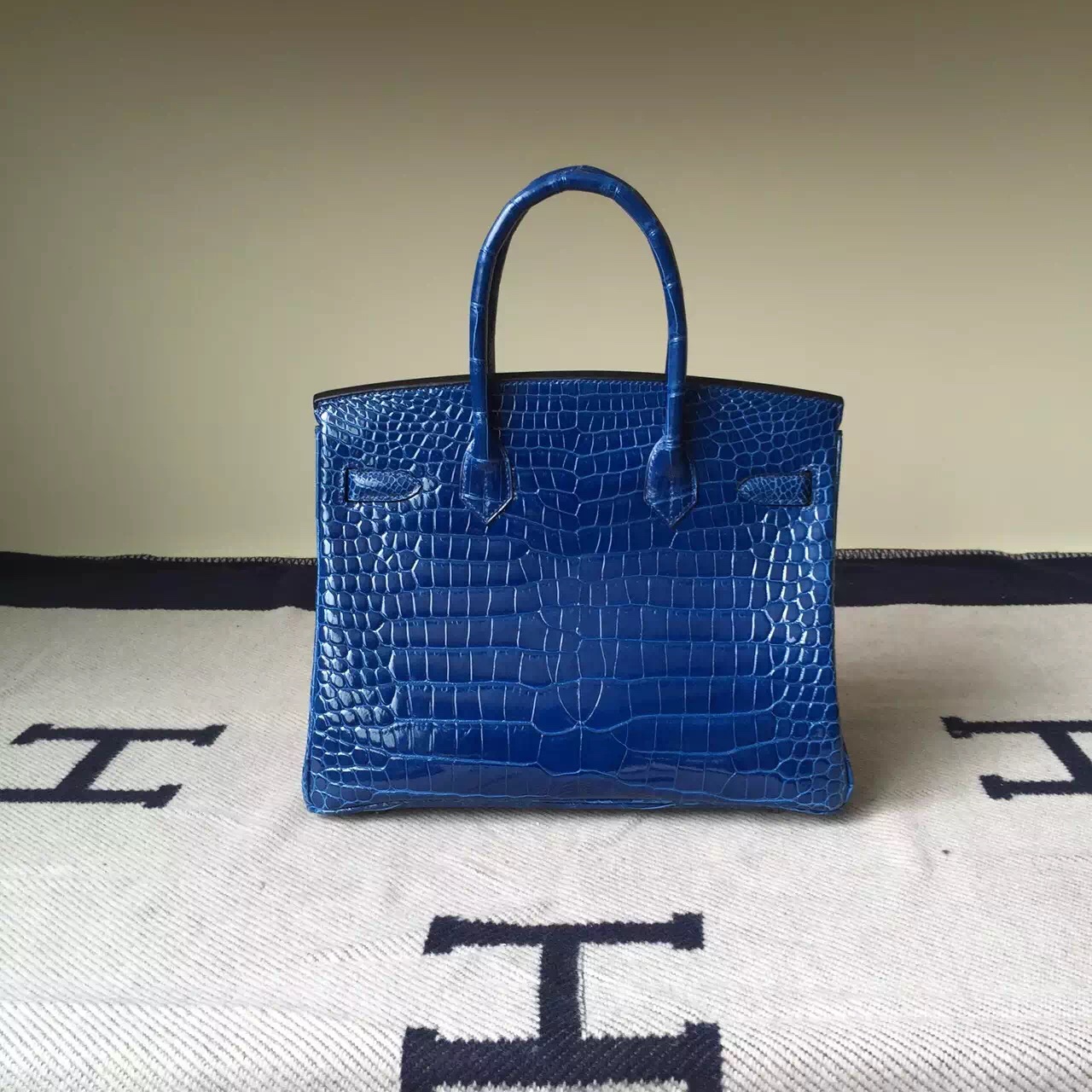 Discount Hermes Crocodile Shiny Leather Birkin30cm in 7Q Mykonos
