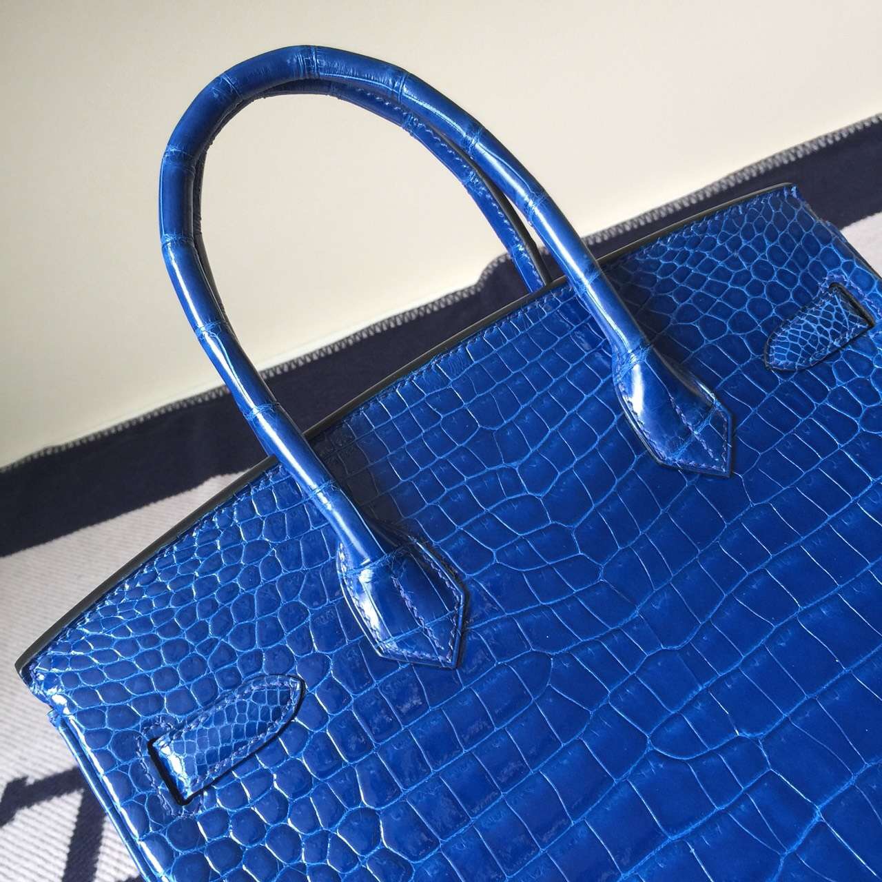 Discount Hermes Crocodile Shiny Leather Birkin30cm in 7Q Mykonos
