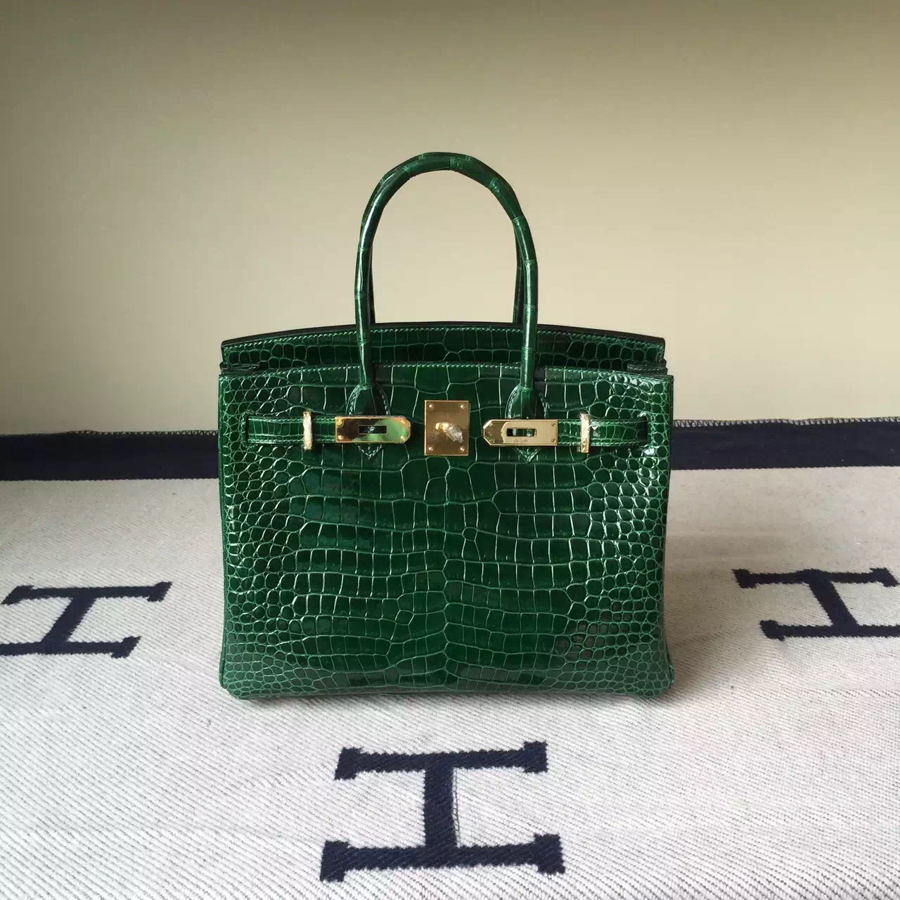 Fashion Hermes Crocodile Shiny Leather Birkin30cm Bag in 6Q Emerald Green