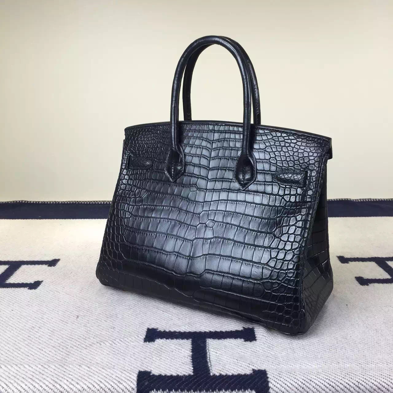 High Quality Hermes Crocodile Matt Leather Birkin Bag 30cm in CK89 Black