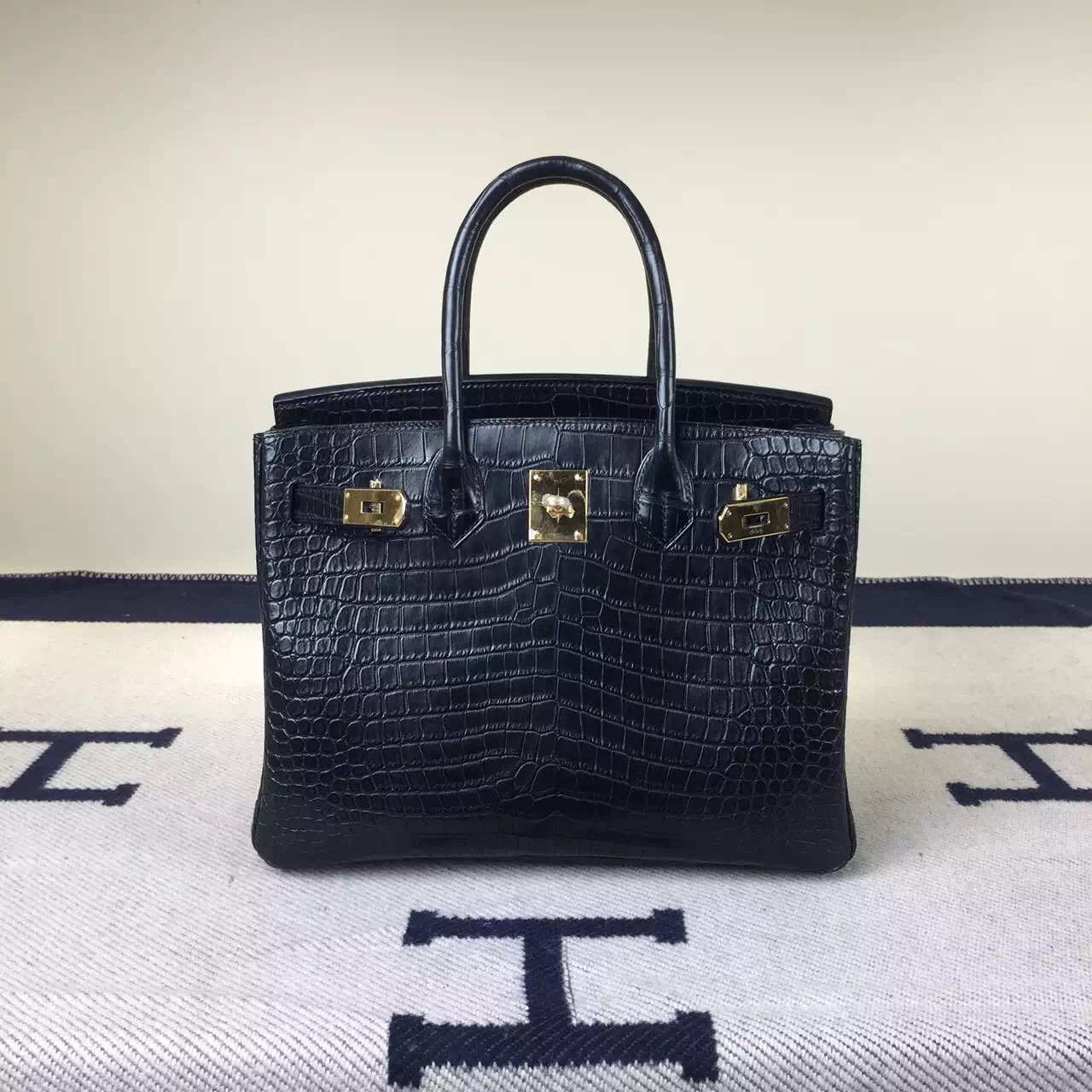 High Quality Hermes Crocodile Matt Leather Birkin Bag 30cm in CK89 Black