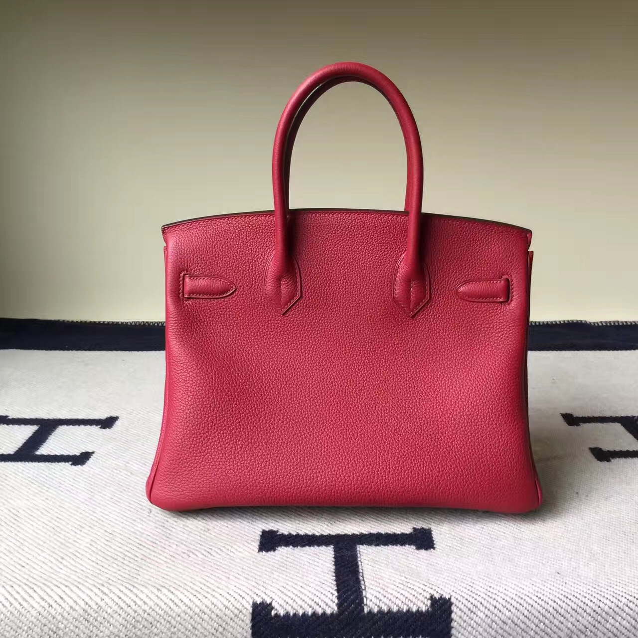 Hand Stitching Hermes Birkin 30cm Bag in K1 Guava Red Togo Leather