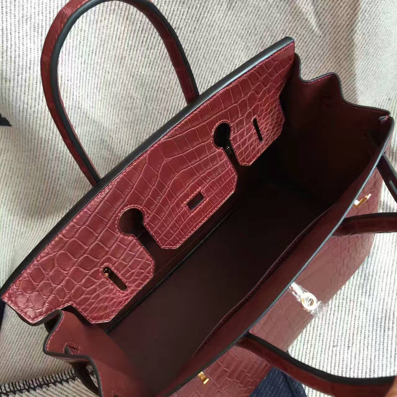 Wholesale Hermes Crocodile Matt Leather Birkin30cm in CK55 Rouge Hermes