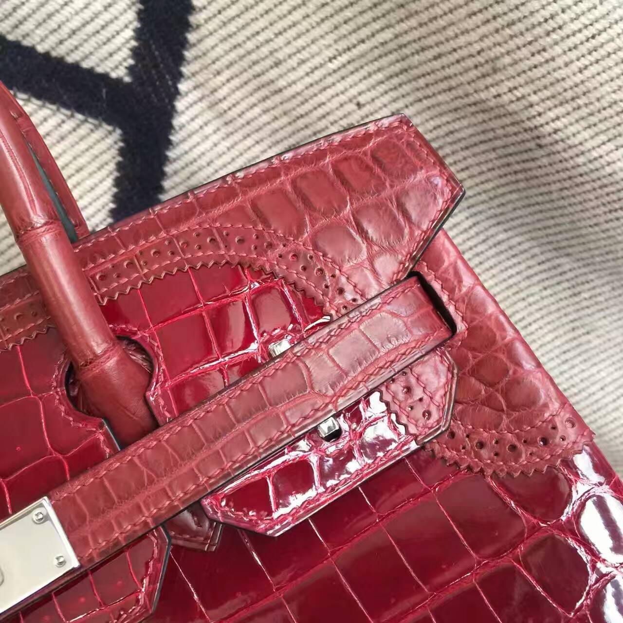 Sale Hermes Crocodile Shiny Leather Ghillie Birkin Bag 30cm in  F5 Bourgogne Red