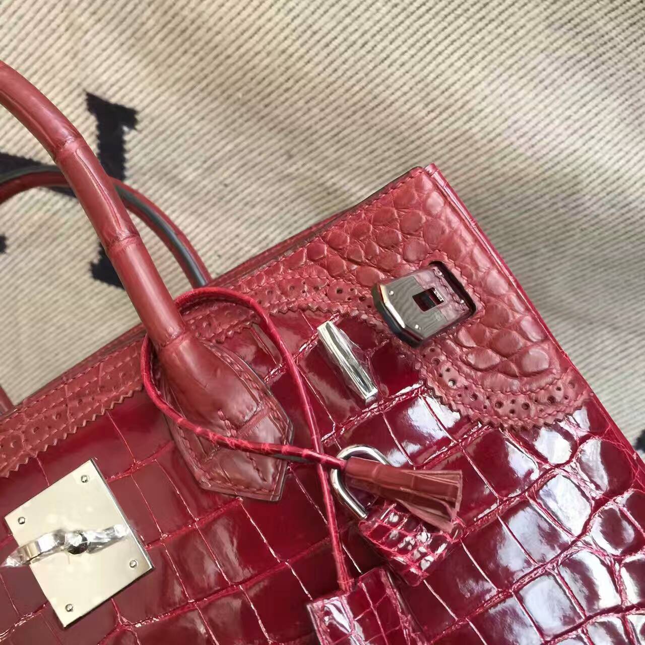Sale Hermes Crocodile Shiny Leather Ghillie Birkin Bag 30cm in  F5 Bourgogne Red
