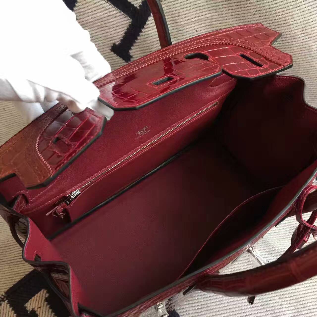 Sale Hermes Crocodile Shiny Leather Ghillie Birkin Bag 30cm in  F5 Bourgogne Red