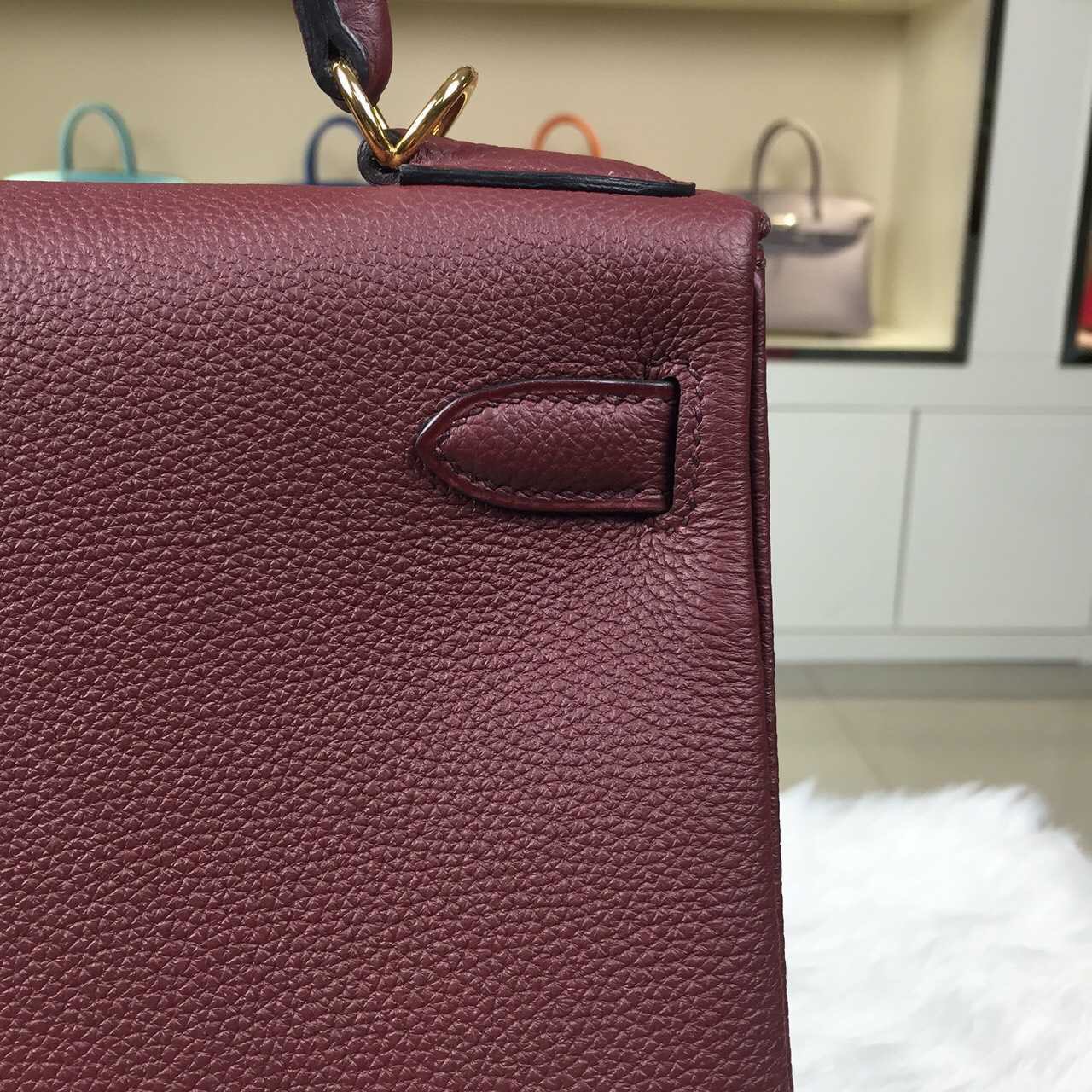 Hermes Kelly28 Retourne CK55 Hermes Red Togo Leather Gold Hardware