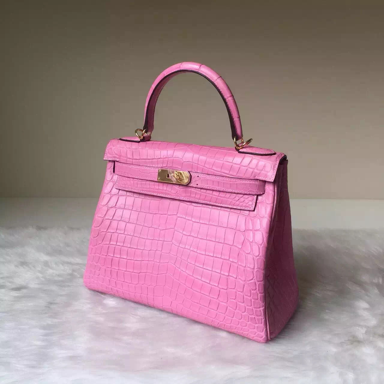 Hermes Crocodile Matt Leather Kelly Bag 28cm in 5P Sakura Pink