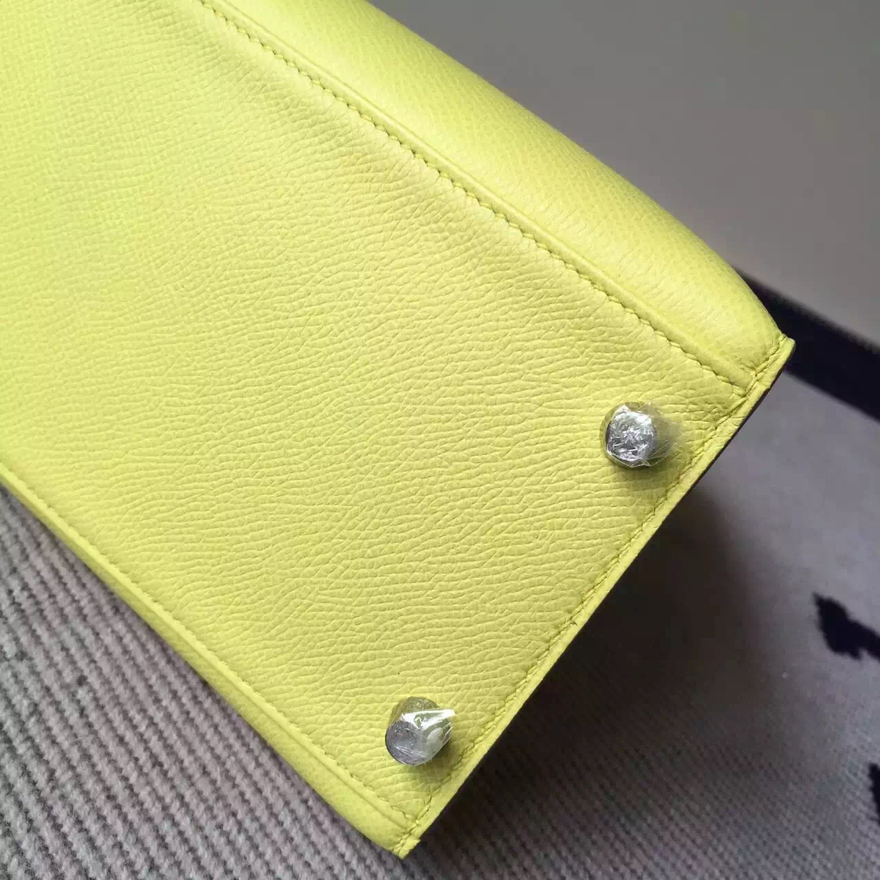 Sale Hermes Bag Epsom Leather Kelly Bag 28cm in Yellow