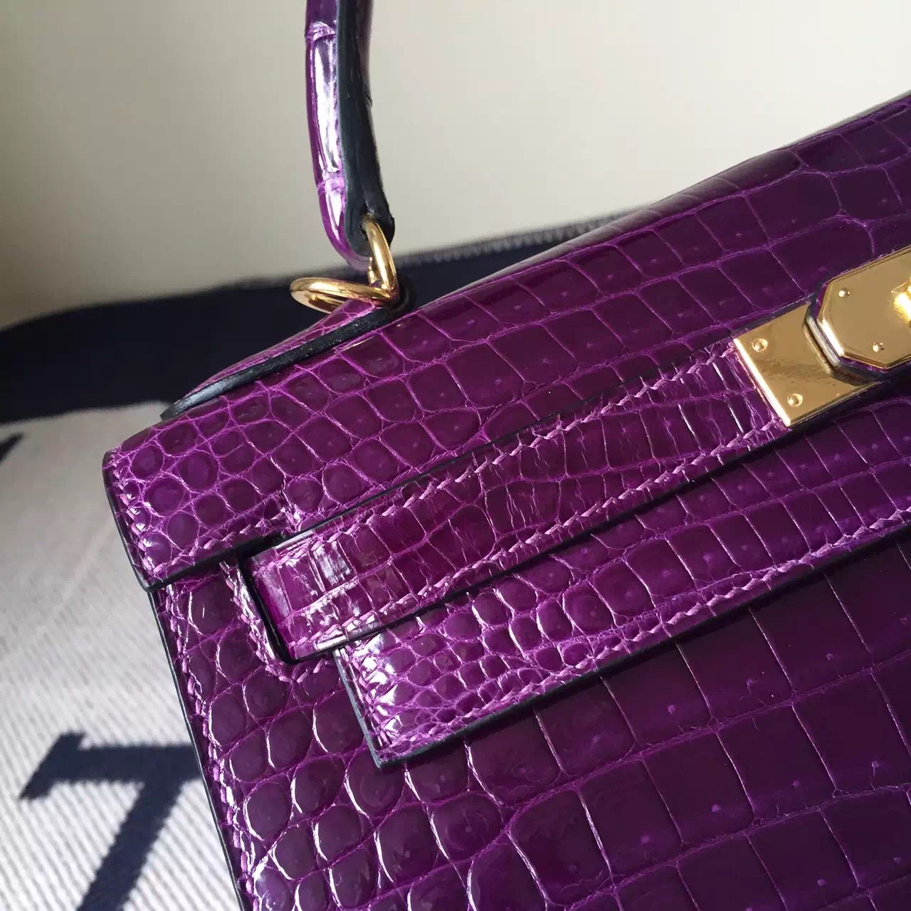 New Women&#8217;s Bag Hermes Grape Purple Crocodile Leather Kelly Bag28cm