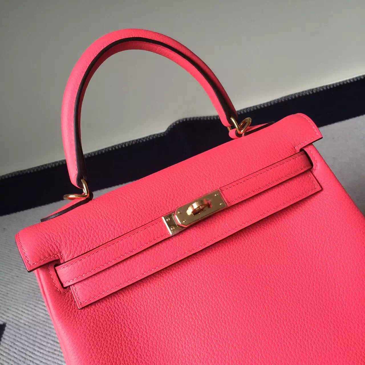 On Sale Hermes Togo Calfskin Leather Kelly Bag28CM in T5 Rose Jaipure