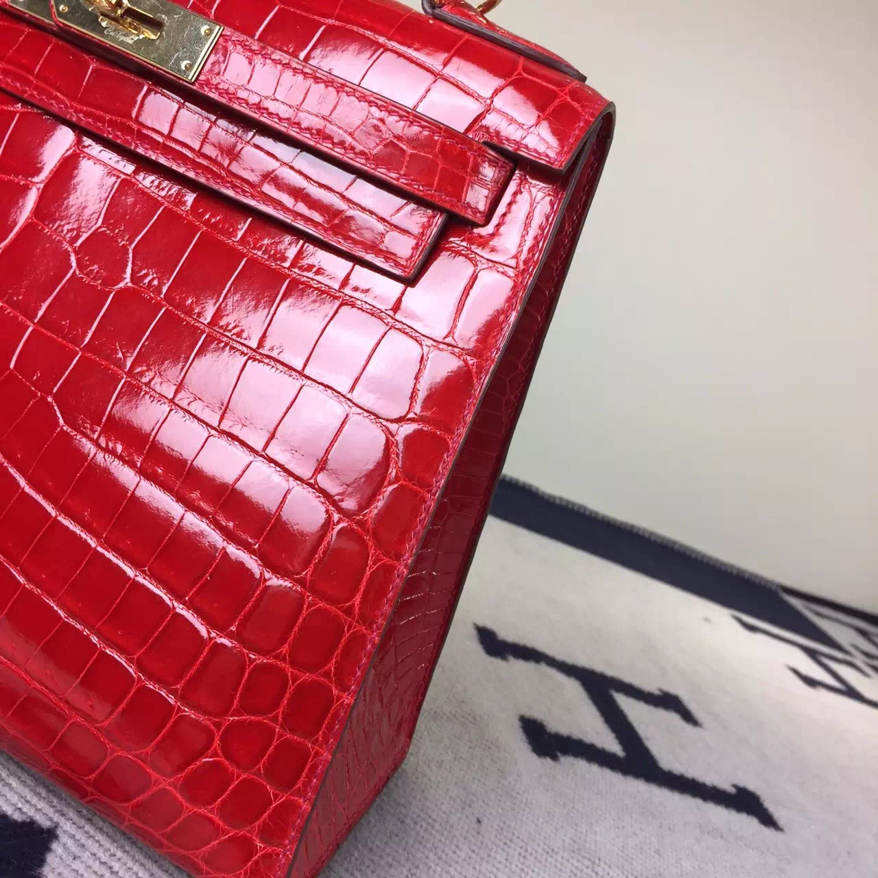 Fashion Hermes Ferrari Red Crocodile Shiny Leather Sellier Kelly Bag28CM