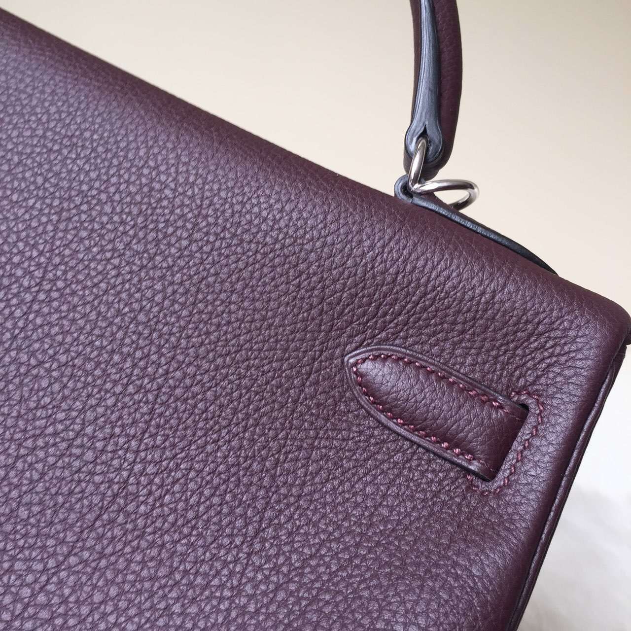 Hand Stitching Hermes Togo Leather Kelly Bag 32CM in Bordeaux