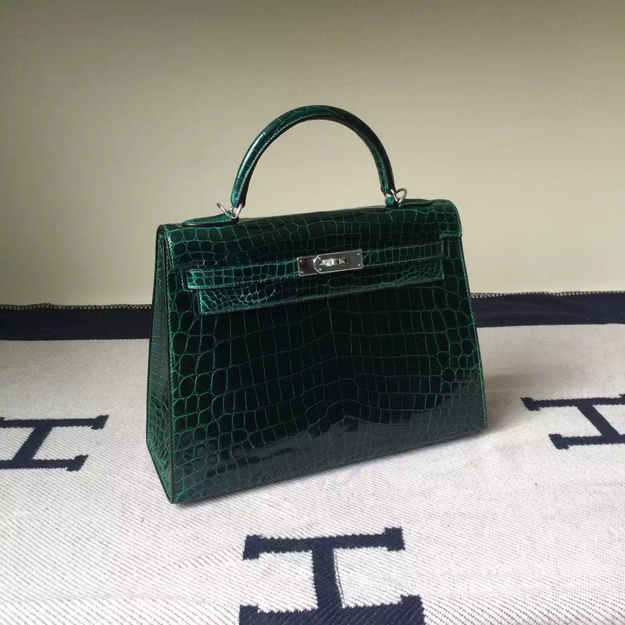 Hand Stitching Hermes Crocodile Leather Kelly Bag32cm in CK67 Vert Fonce