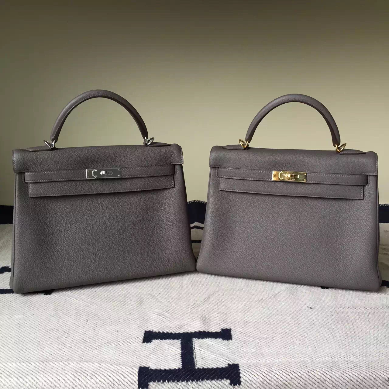 Hand Stitching Hermes Kelly Bag32cm 8F Etain Grey Togo Calfskin Leather