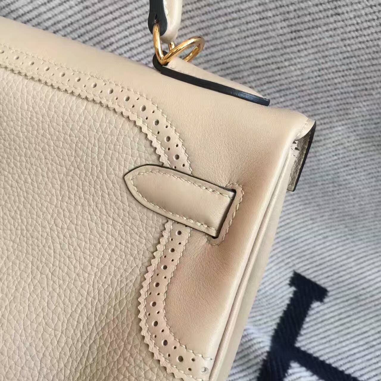 Hot Sale Hermes CK81 Gris Tourterelle Togo Leather Ghillie Kelly Bag 32cm