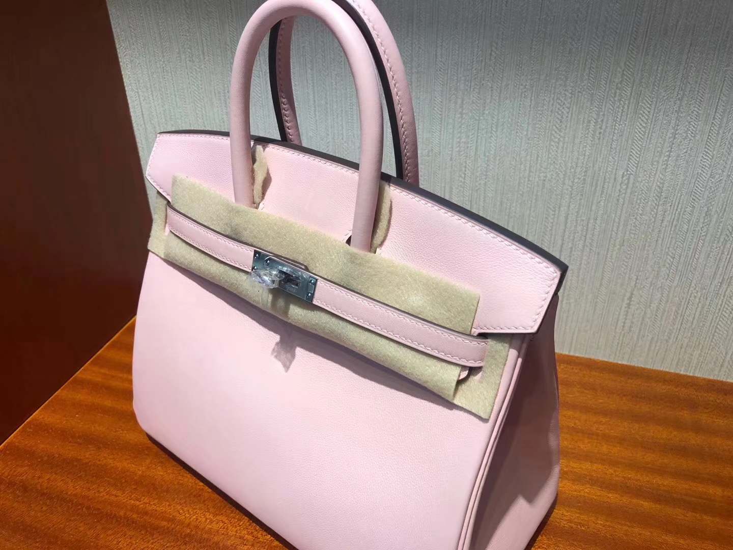 Stock Hermes 3Q Rose Sakura Swift Calf Birkin25CM Bag Gold/Silver Hardware