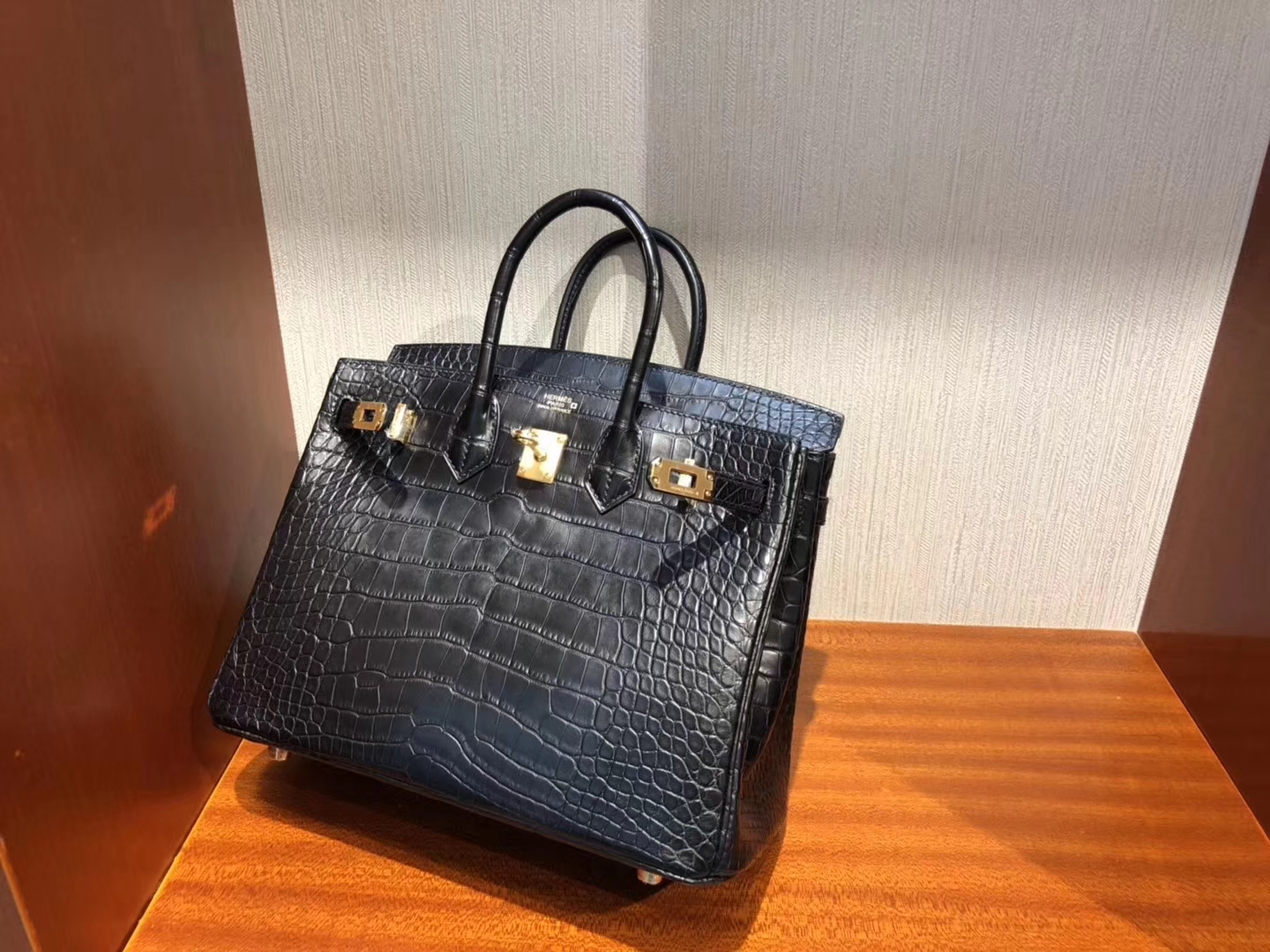Wholesale Hermes Matt Crocodile Birkin25CM Tote Bag in CK89 Noir Gold Hardware