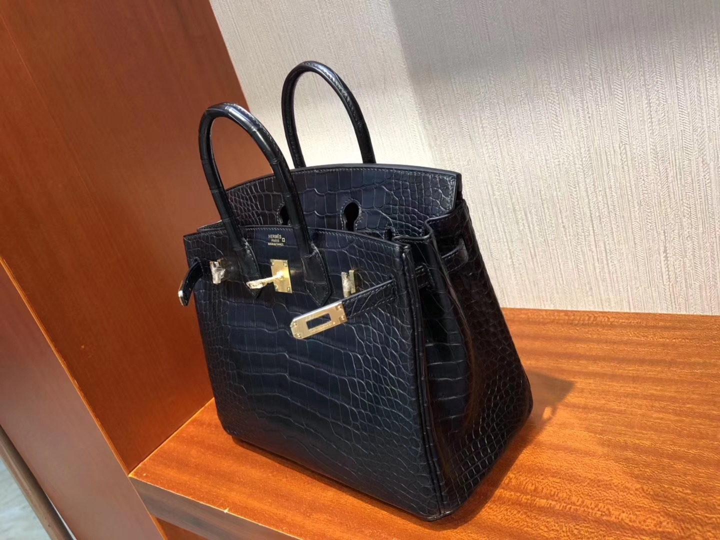 Wholesale Hermes Matt Crocodile Birkin25CM Tote Bag in CK89 Noir Gold Hardware