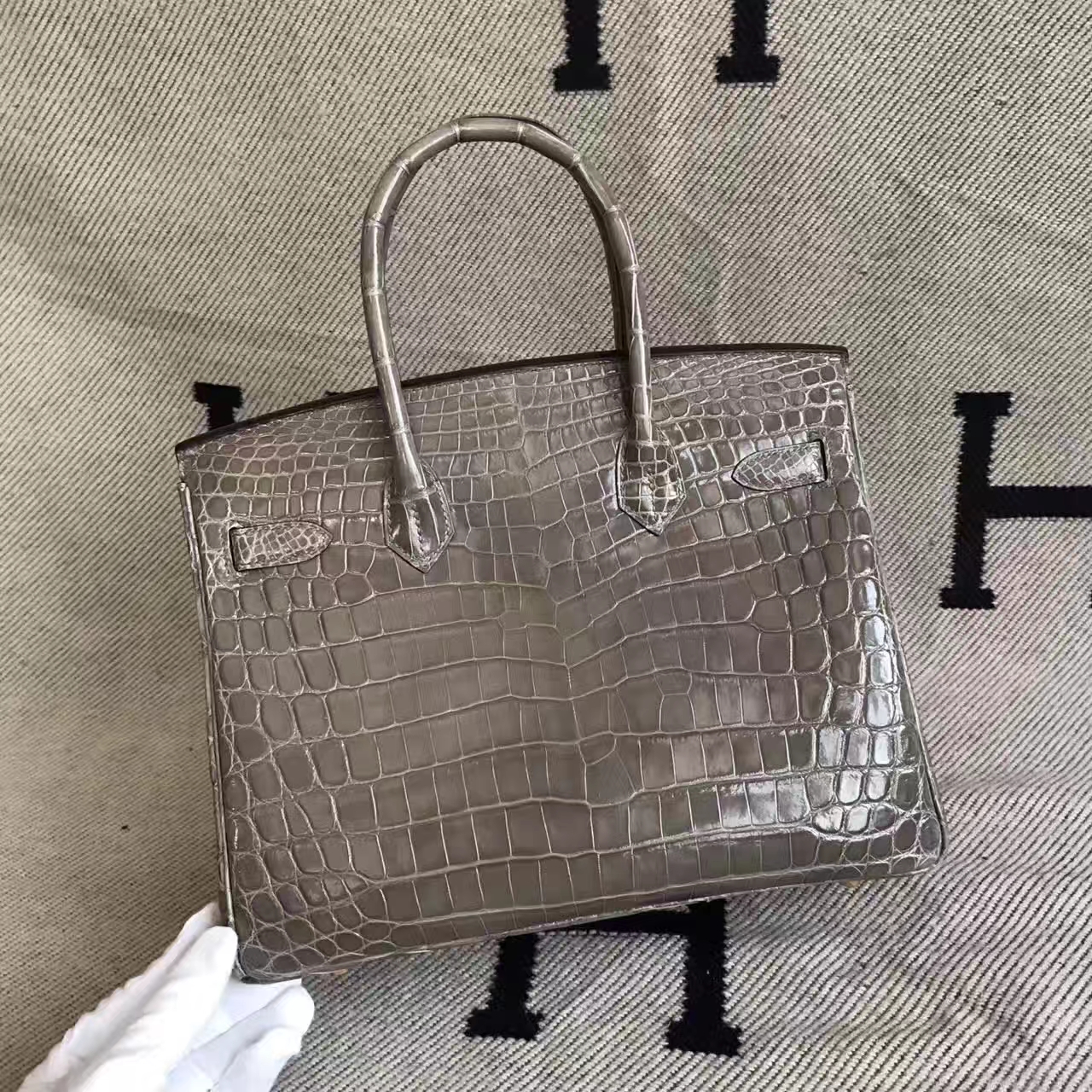 Wholesale Hermes Birkin30cm Handbag in C18 Etoupe Grey Crocodile Shiny Leather