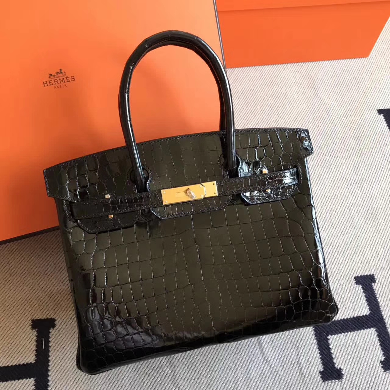 Hand Stitching Hermes Ck89 Black Crocodile Shiny Birkin30 Bag Gold Hardware
