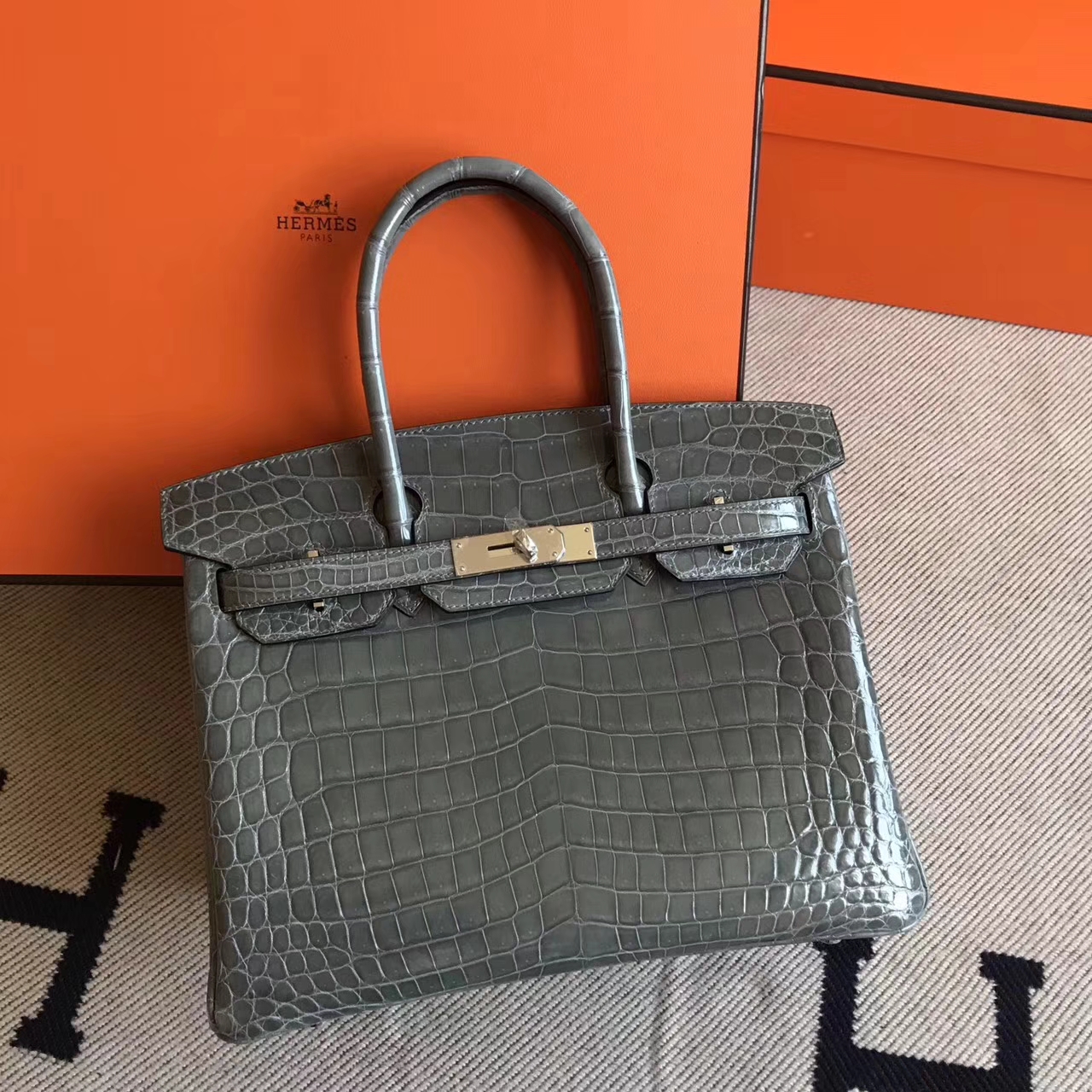 High Quality Hermes Mousse Grey Crocodile Shiny Leather Birkin Bag30cm