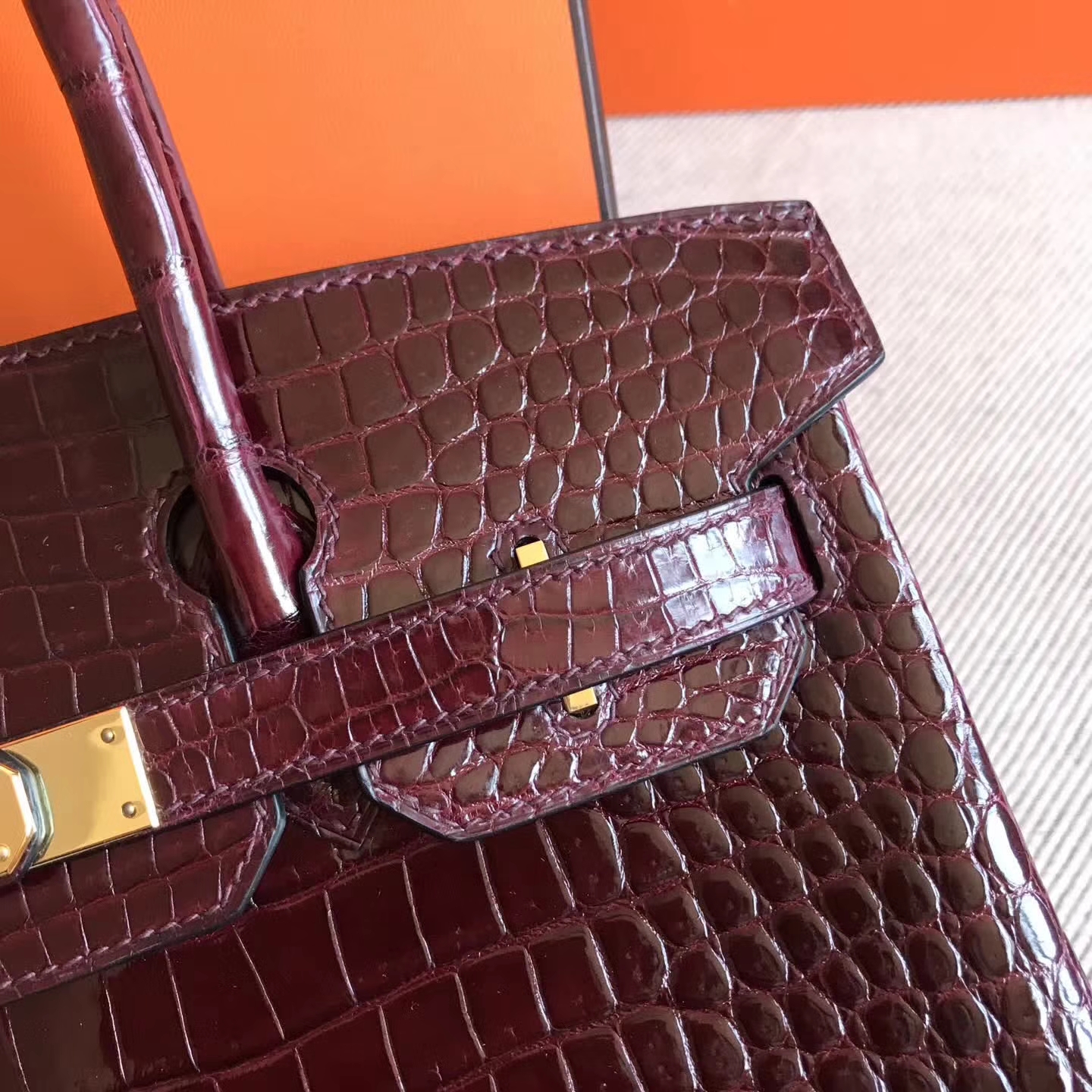 Luxury Hermes CK57 Bordeaux Crocodile Shiny Leather Birkin30cm Bag