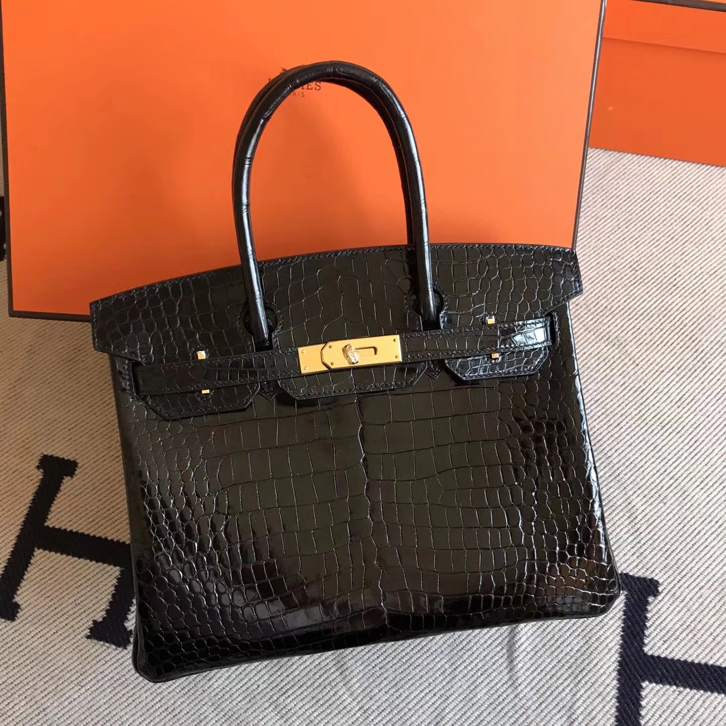 Discount Hermes Birkin30cm Handbag in CK89 Black Crocodile Shiny Leather