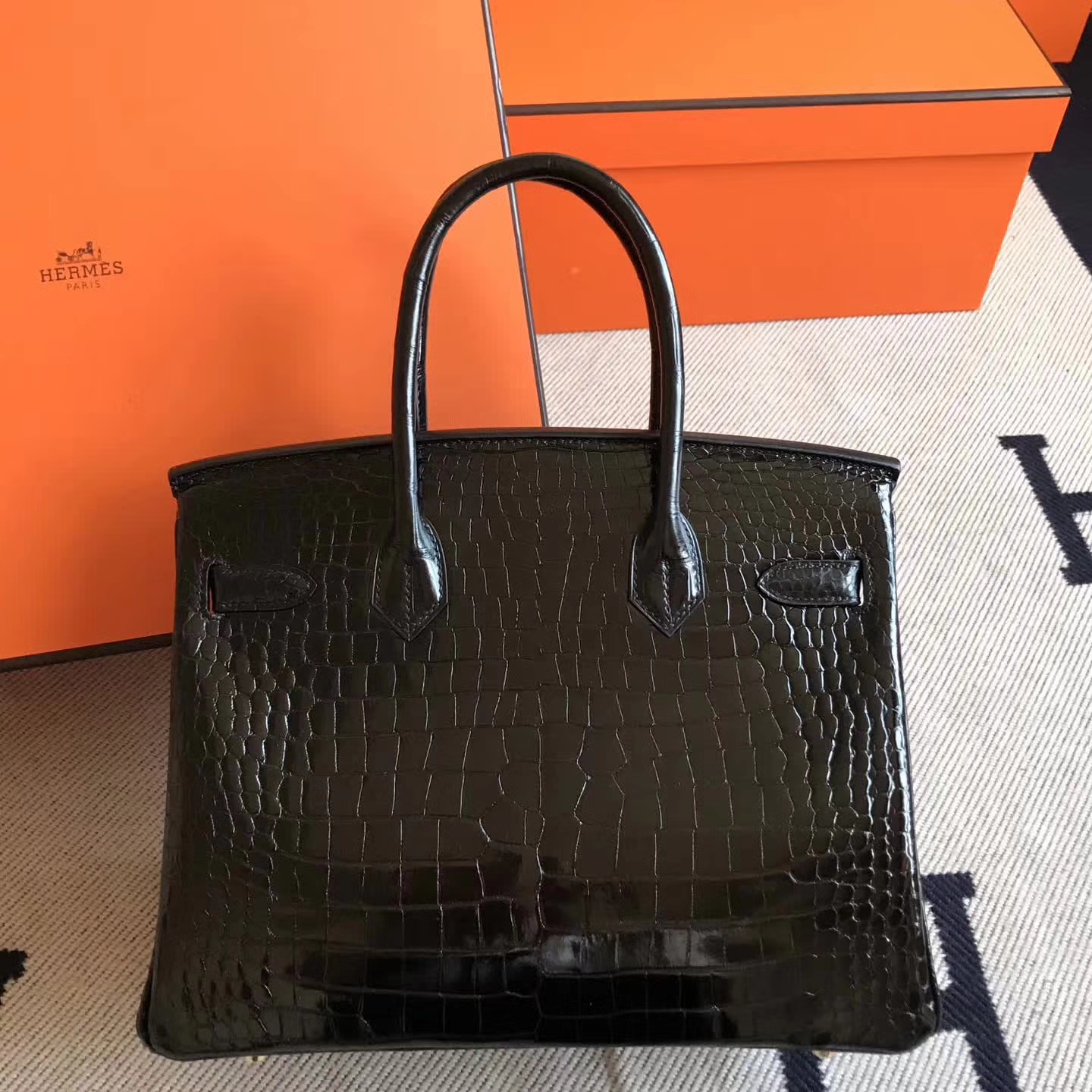 Discount Hermes Birkin30cm Handbag in CK89 Black Crocodile Shiny Leather