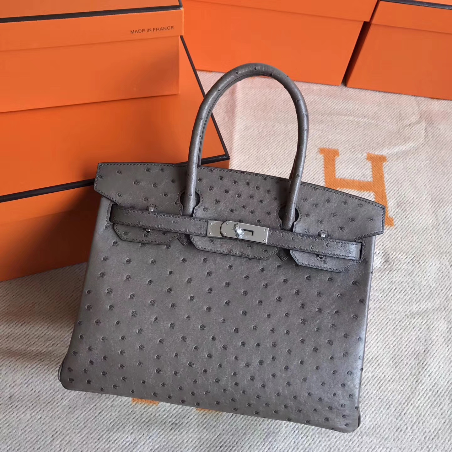 Fashion Hermes Ostrich Leather Birkin30cm Handbag in Mousse Grey Silver Hardware