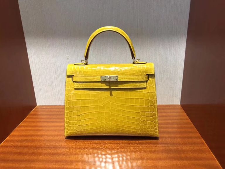 Hermes 9D Ambre Yellow Shiny Crocodile Leather Kelly 25CM Bag Gold Hardware