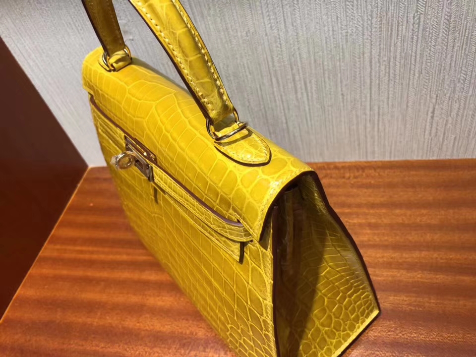 Noble Hermes 9D Ambre Yellow Shiny Crocodile Leather Kelly25CM Bag Gold Hardware