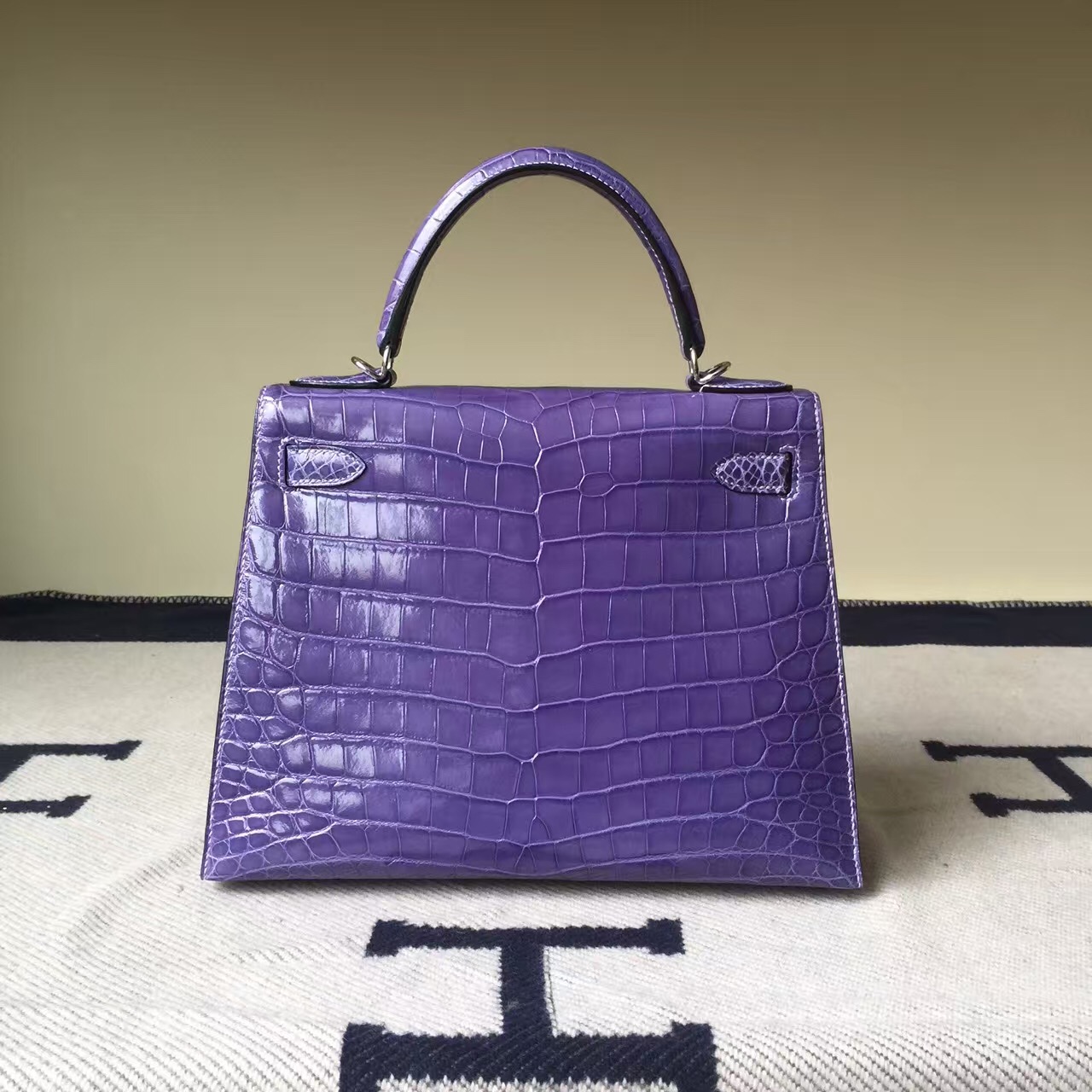 Wholesale Hermes Lavender Purple Crocodile Shiny Leather Kelly Bag 28CM