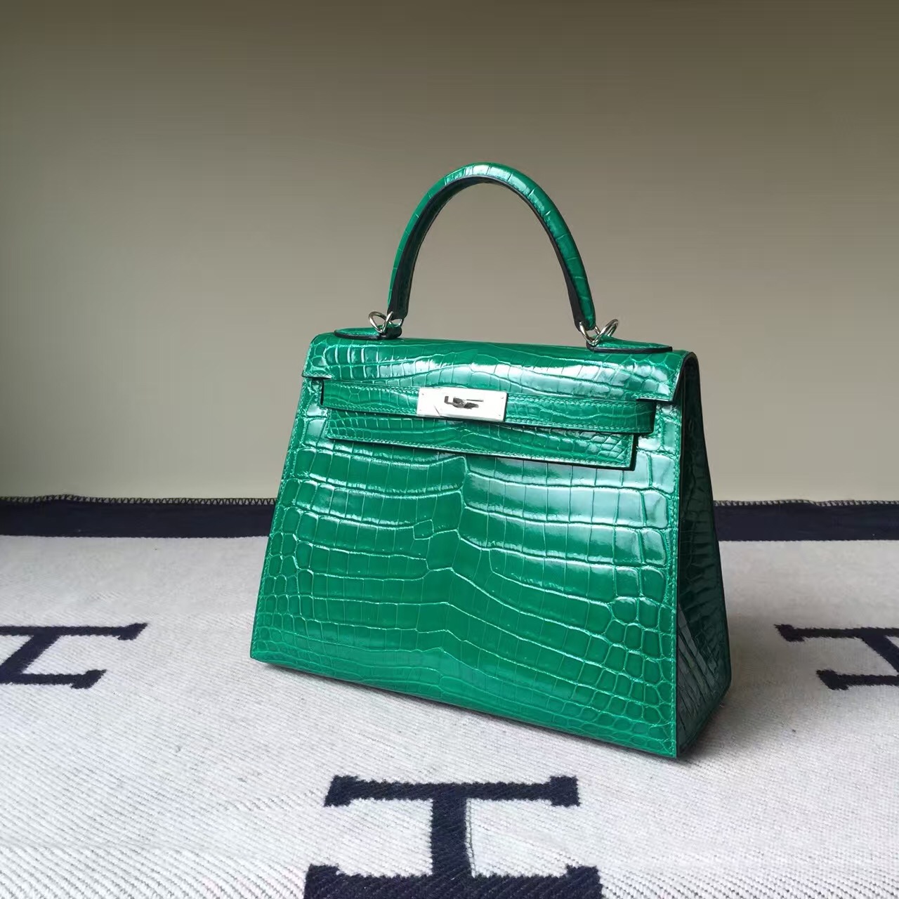 Sale Hermes Crocodile Shiny Leather Sellier Kelly Bag28CM in 6Q Emerald Green