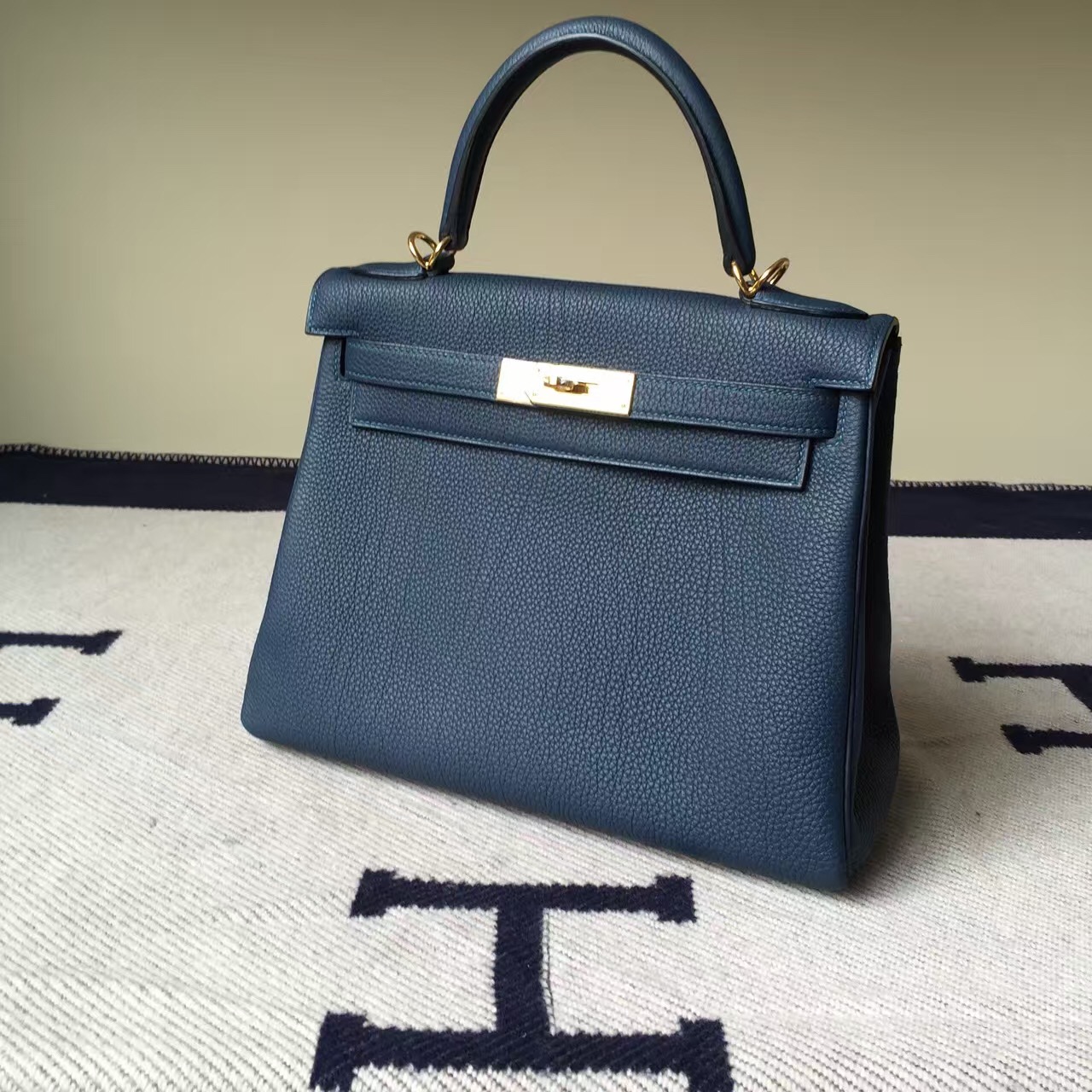 Discount Hermes 1P Duck Blue Togo Calfskin Leather Retourne Kelly Bag28CM