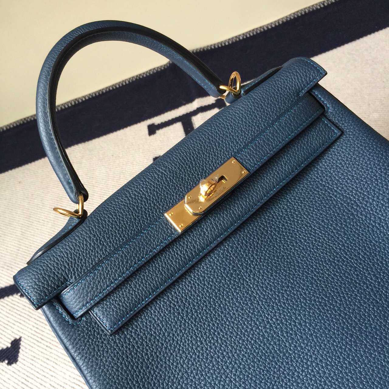 Discount Hermes 1P Duck Blue Togo Calfskin Leather Retourne Kelly Bag28CM