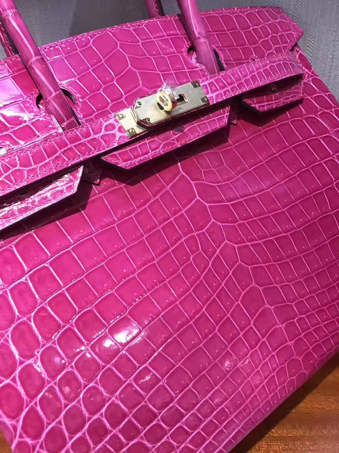 Noble Hermes 5J Peach Pink Crocodile Shiny Leather Birkin30CM Tote Bag