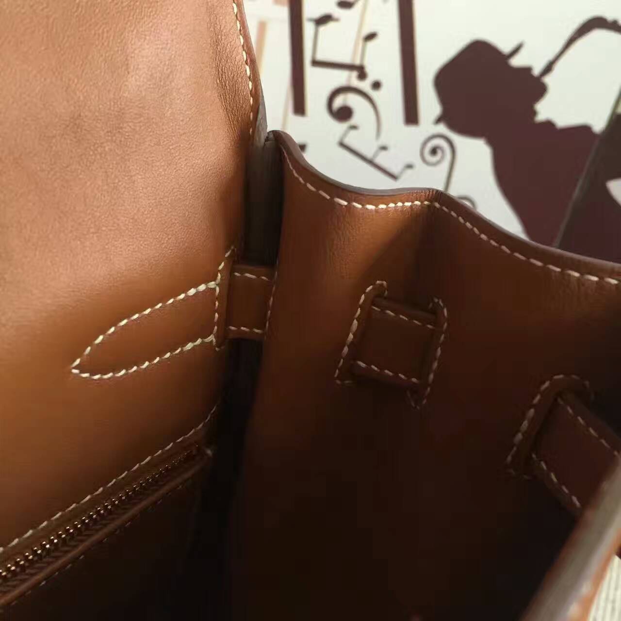 Hand Stitching Hermes CK37 Gold Swift Leather Retourne Kelly Bag 32CM